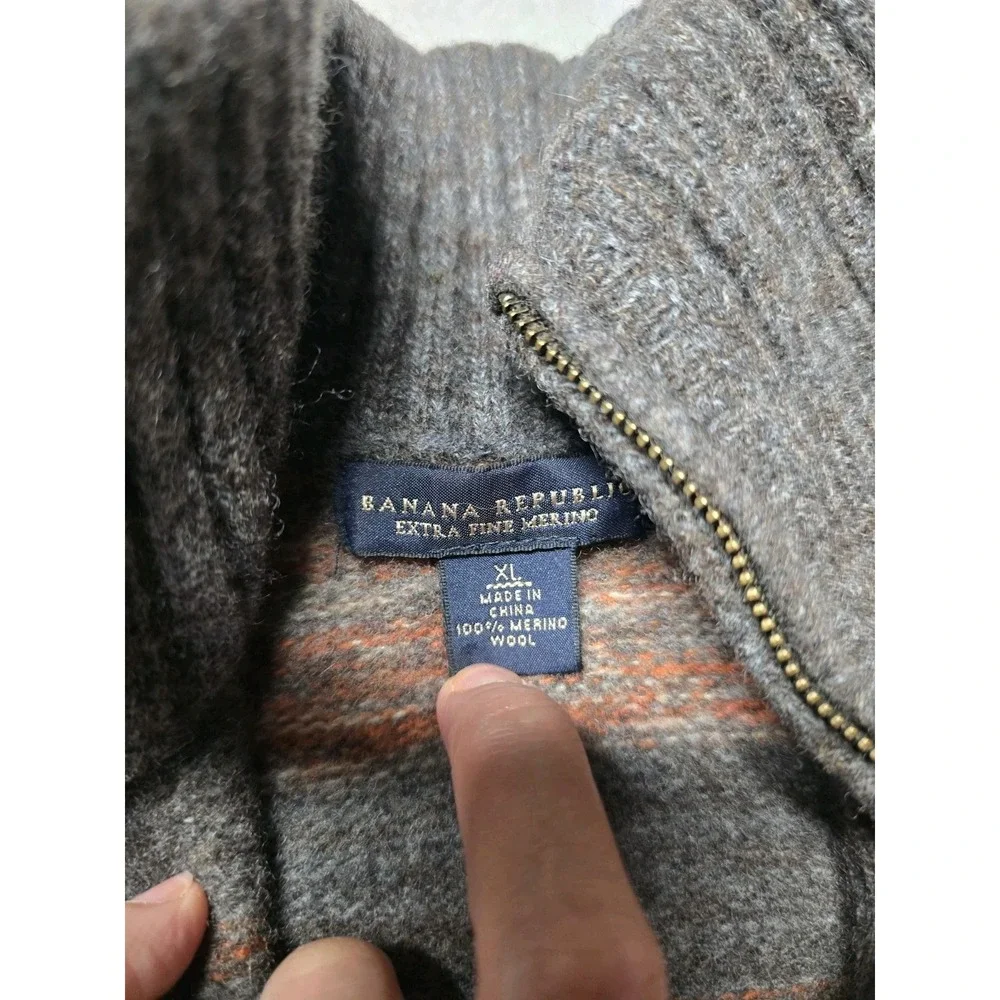 Banana Republic Men's XL 100% Merino Wool 1/4 Zip Sweater Gray Orange Stripe